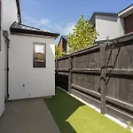 A Luxurious Retreat Sleeps 6