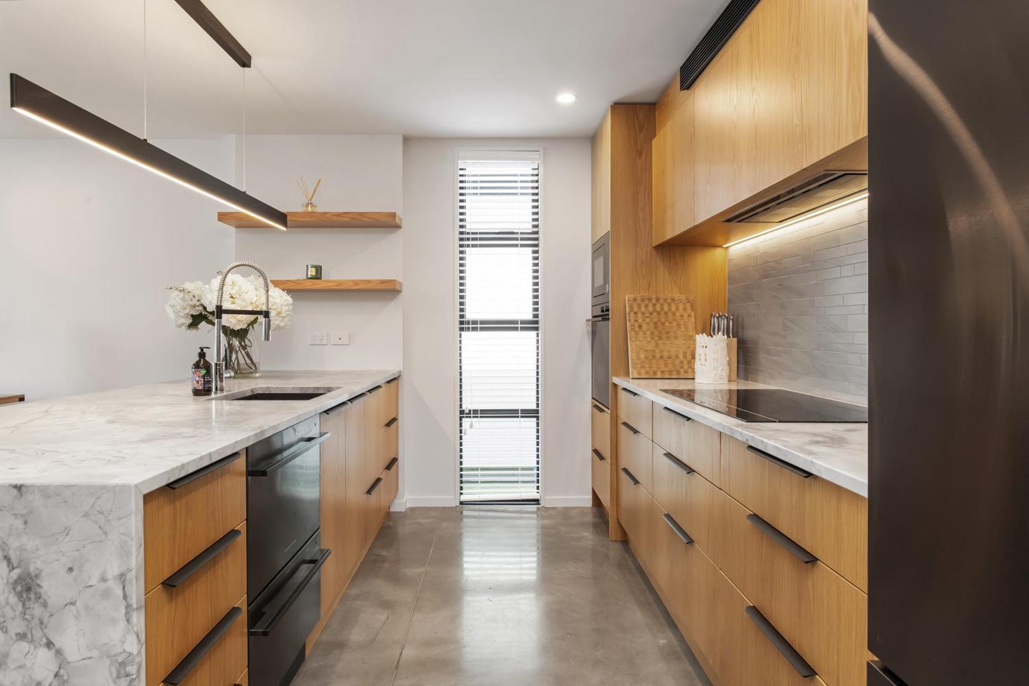 Apartment A Luxurious Retreat Sleeps 6 *